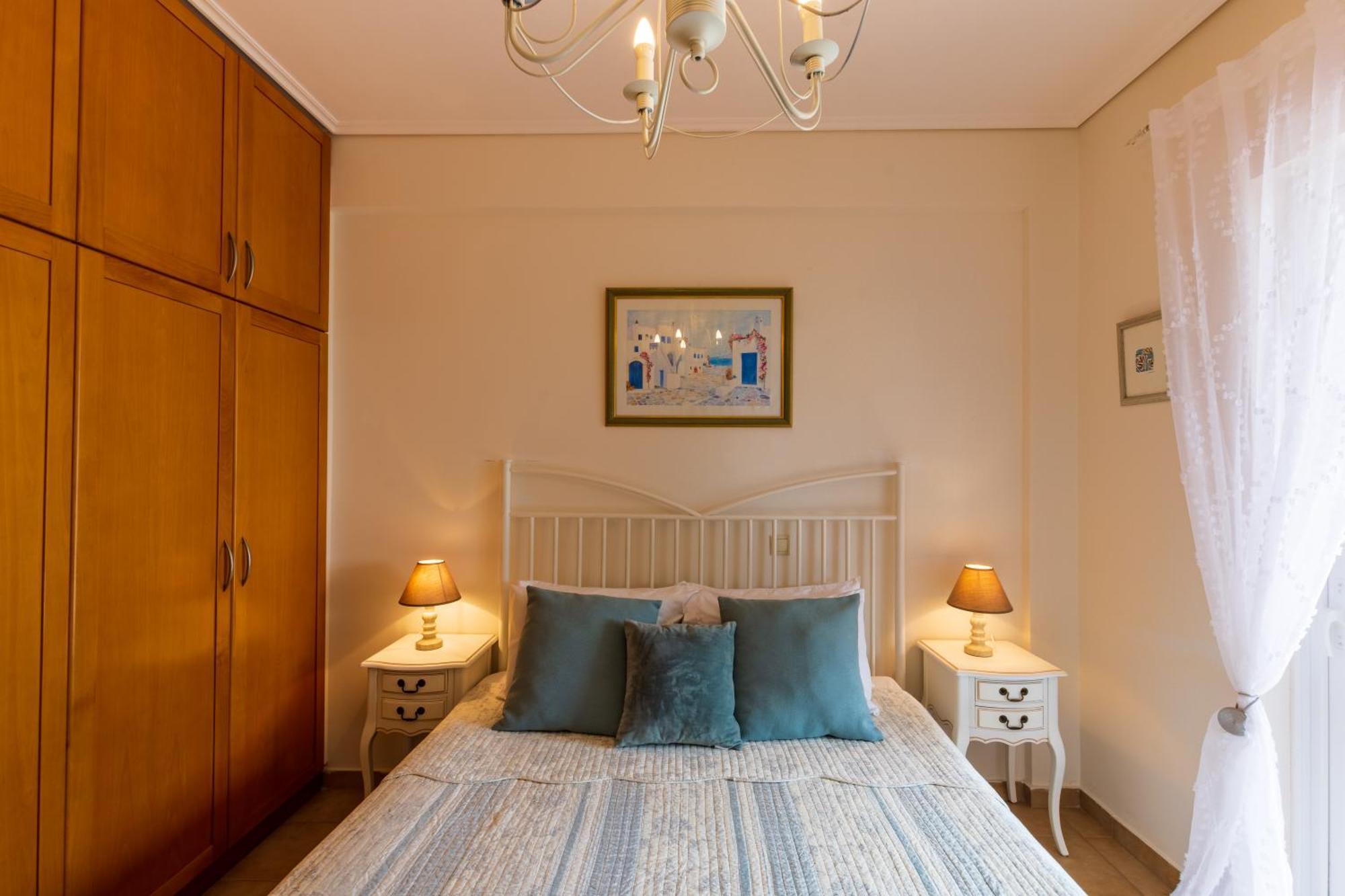 Barbati Seafront Luxury Suites Екстер'єр фото